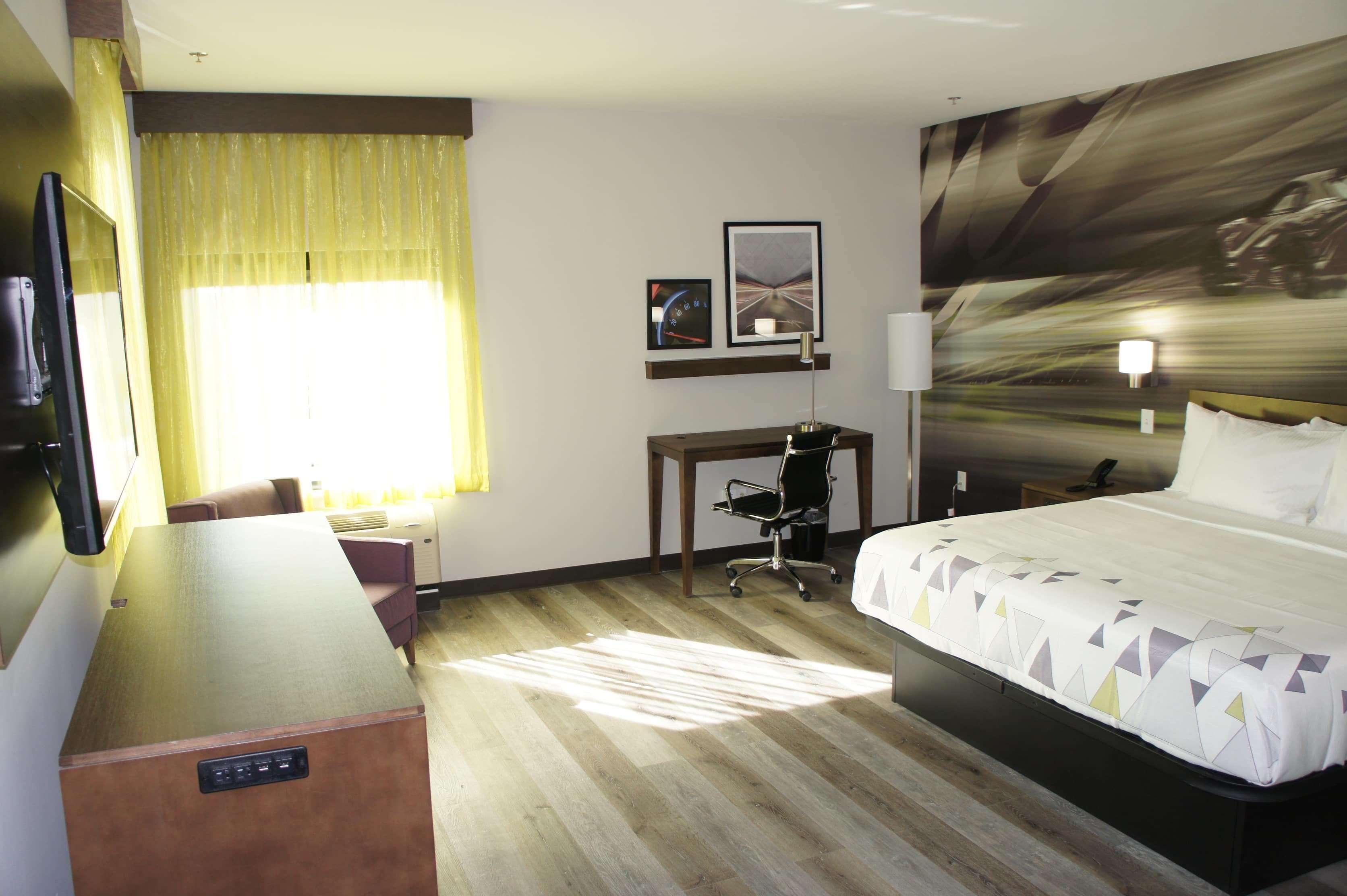 La Quinta Inn & Suites By Wyndham Braselton Kültér fotó