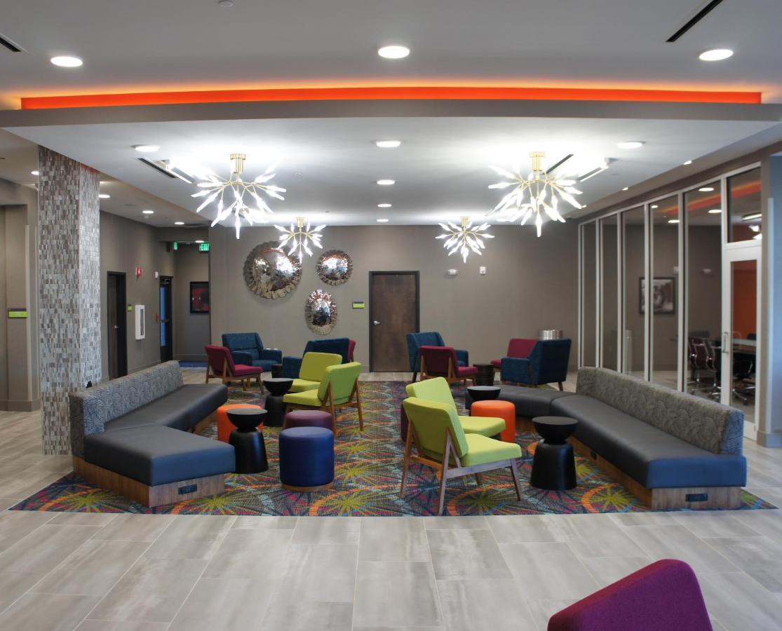 La Quinta Inn & Suites By Wyndham Braselton Kültér fotó
