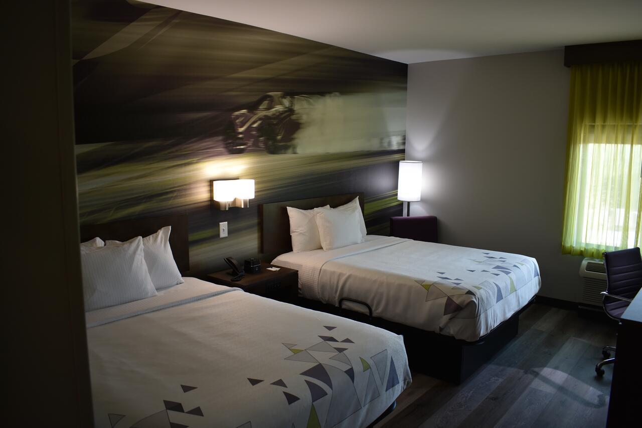 La Quinta Inn & Suites By Wyndham Braselton Kültér fotó