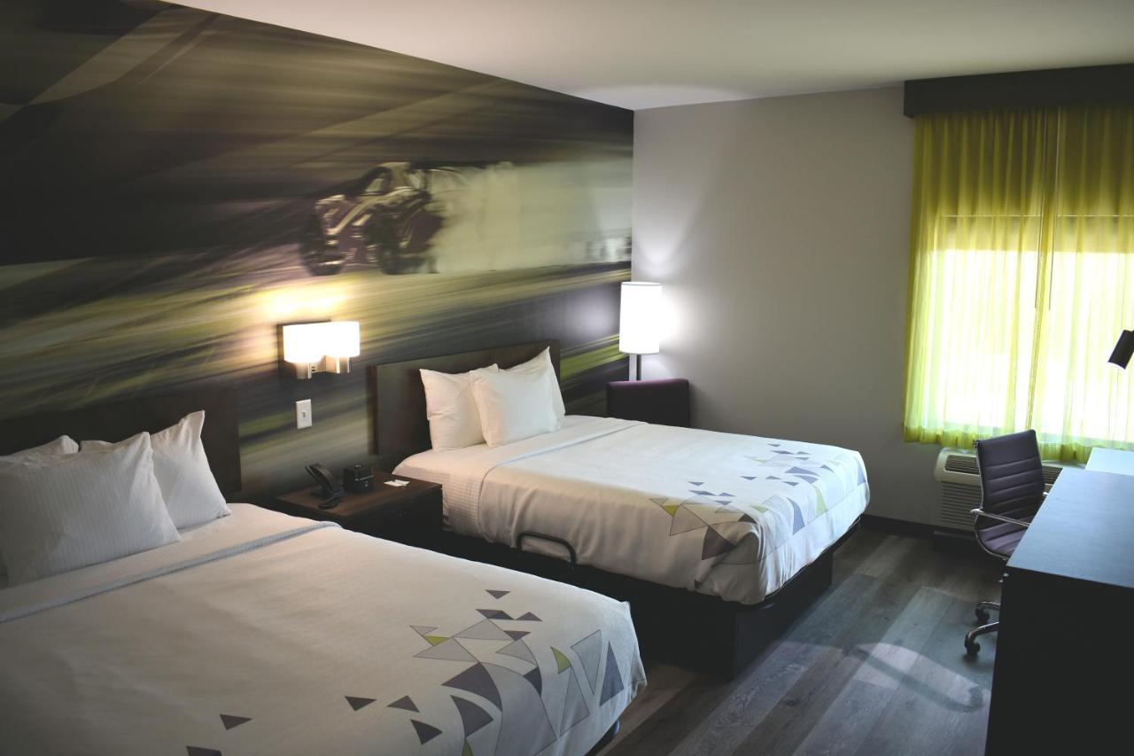 La Quinta Inn & Suites By Wyndham Braselton Kültér fotó